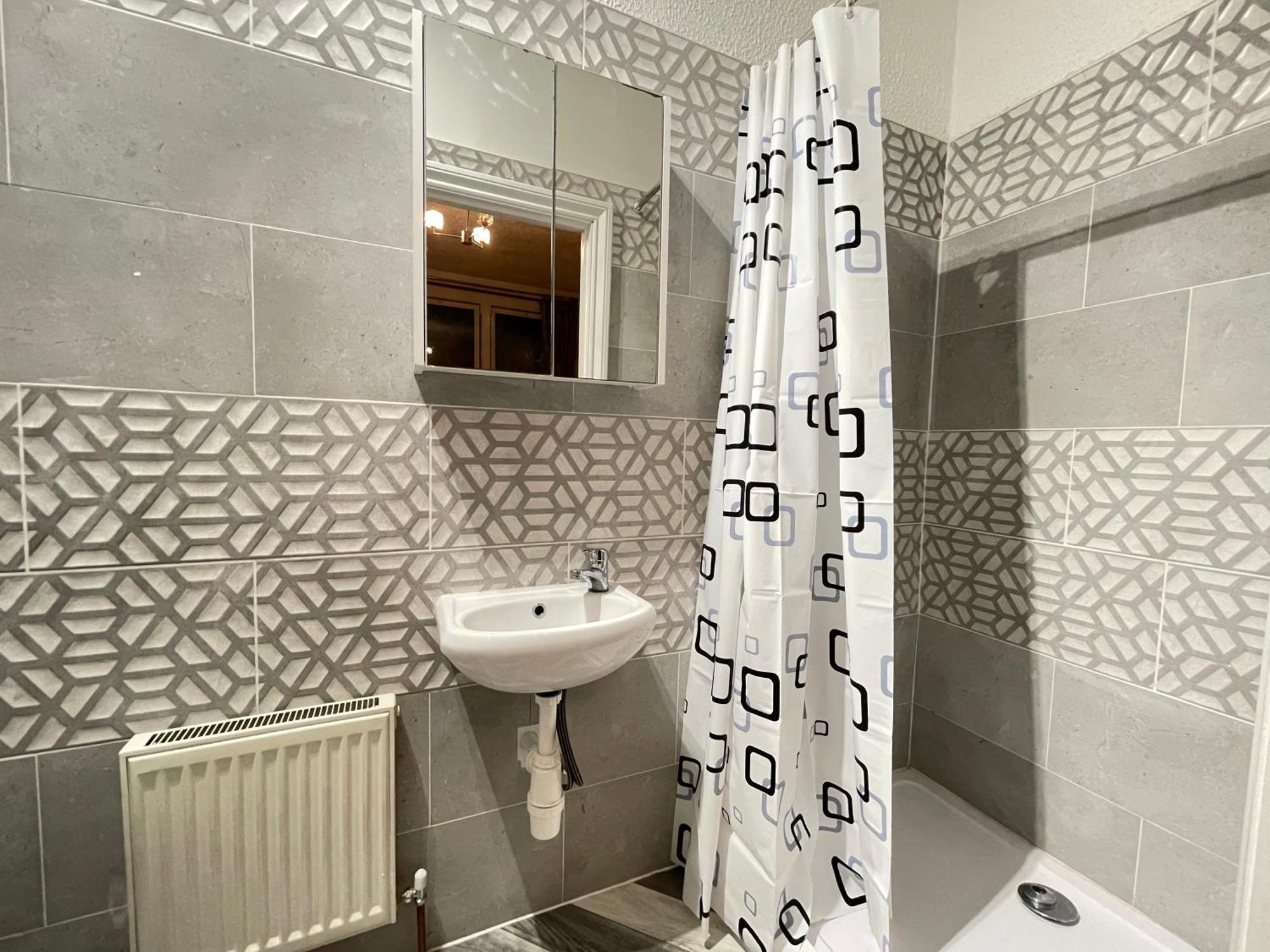 Room With Private Bathroom And Shared Kitchen London Exteriör bild